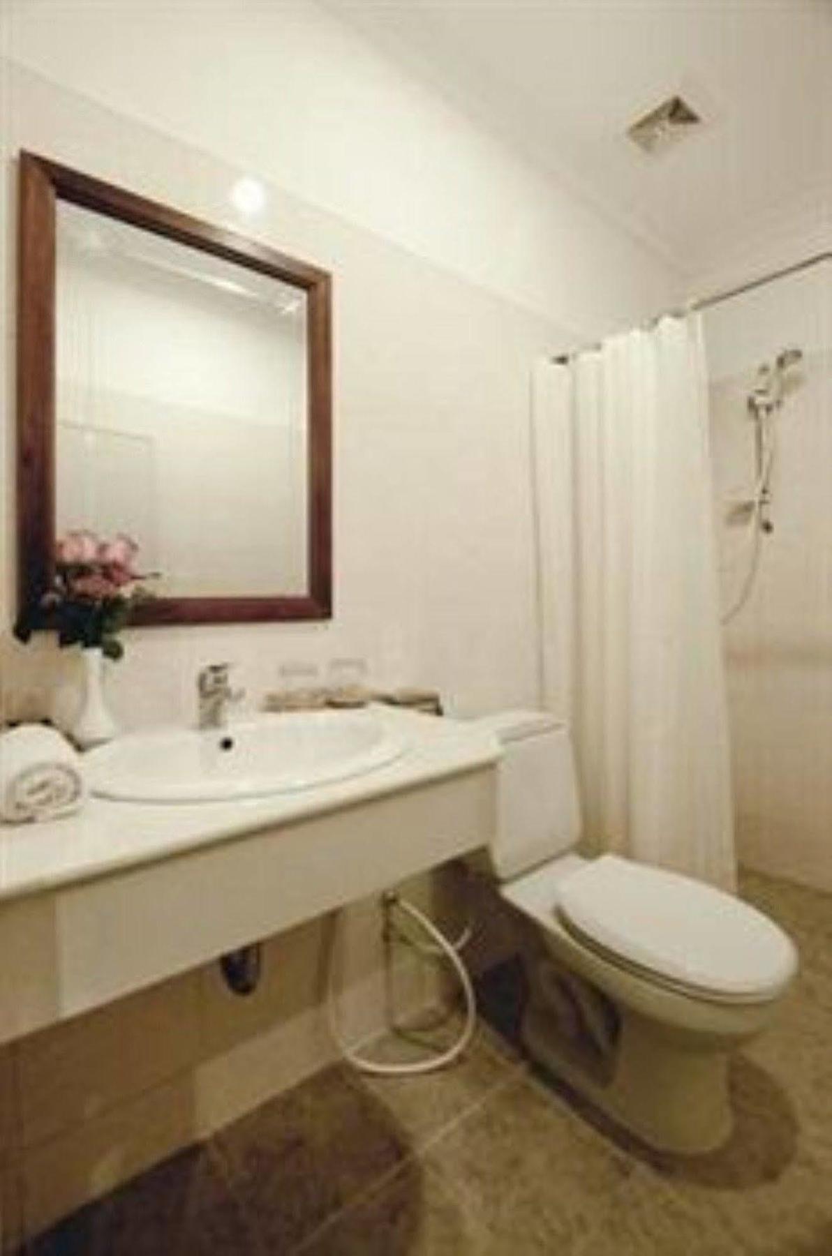 Wei Si Deng Hotel & Restaurant Phnom Penh Dış mekan fotoğraf