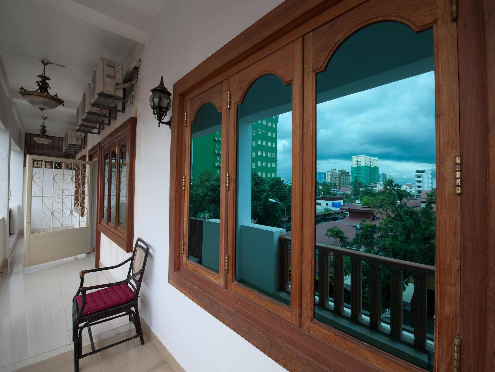 Wei Si Deng Hotel & Restaurant Phnom Penh Dış mekan fotoğraf