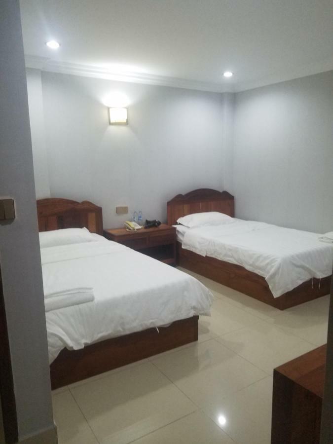 Wei Si Deng Hotel & Restaurant Phnom Penh Dış mekan fotoğraf
